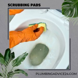 Use Scrubbing Pads to Remove Rust Stains from a Toilet
